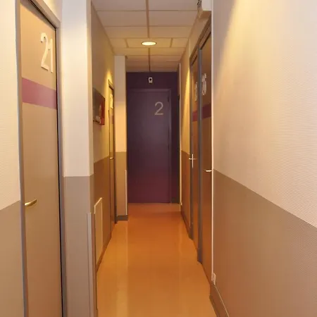 Lux Γκρενόμπλ