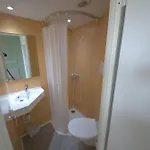 Lux Hotel *